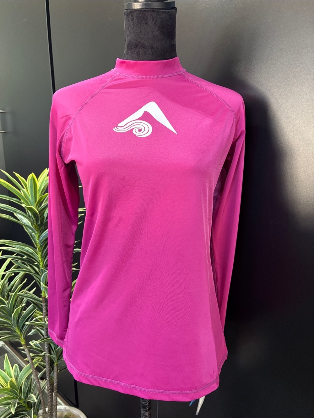 Kanu Surf UPF 50+ rashguard,mock neck, long sleeve,active, 4 way stretch